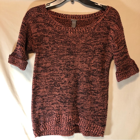 Charlotte Russe Sweaters - Charlotte Russe Women’s orange/black Patterned short sleeve sweater S